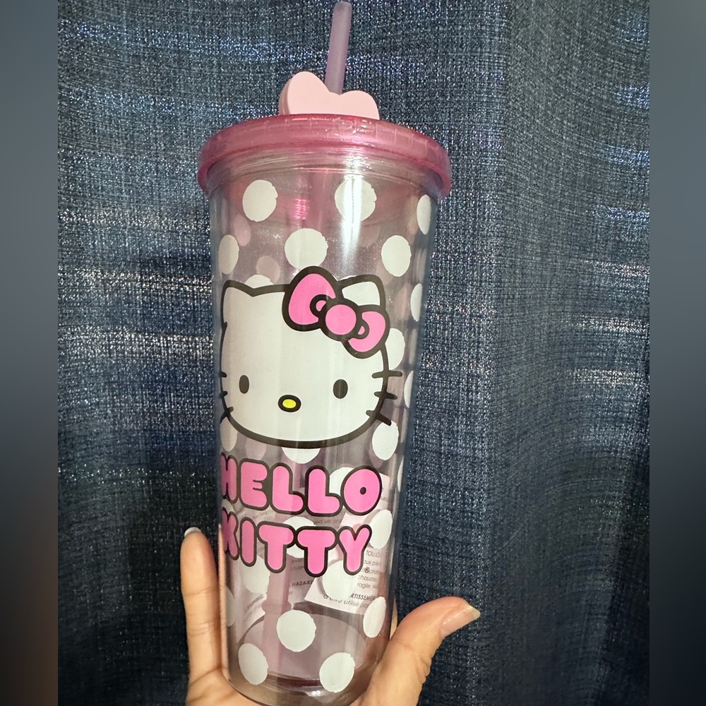 Hello Kitty cup